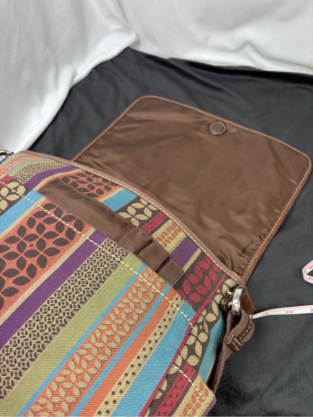 FOSSIL Vintage Y2K Multicolor Canvas Crossbody Messenger Bag Boho Festival - Picture 3 of 14